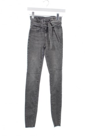 Blugi de femei ONLY, Mărime XS, Culoare Gri, Preț 110,99 Lei
