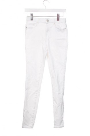Blugi de femei ONLY, Mărime M, Culoare Alb, Preț 110,99 Lei