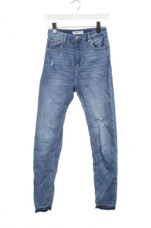 Dámské džíny  Pull&Bear, Velikost S, Barva Modrá, Cena  469,00 Kč