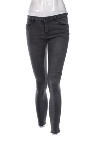 Damen Jeans Reserved, Größe M, Farbe Grau, Preis € 3,99
