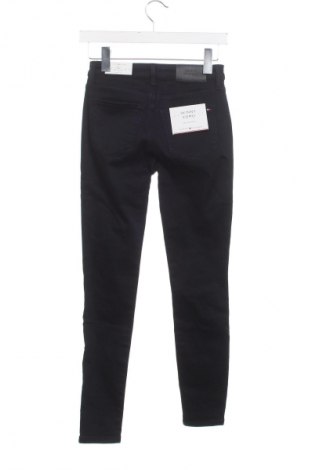 Damskie jeansy Tommy Hilfiger, Rozmiar XS, Kolor Niebieski, Cena 654,99 zł