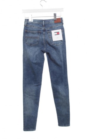 Damskie jeansy Tommy Jeans, Rozmiar XS, Kolor Niebieski, Cena 599,99 zł