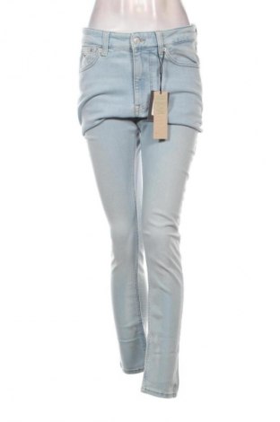 Dámske džínsy  Tommy Jeans, Veľkosť M, Farba Modrá, Cena  107,95 €