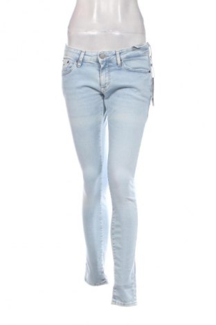 Дамски дънки Tommy Jeans, Размер L, Цвят Син, Цена 174,99 лв.
