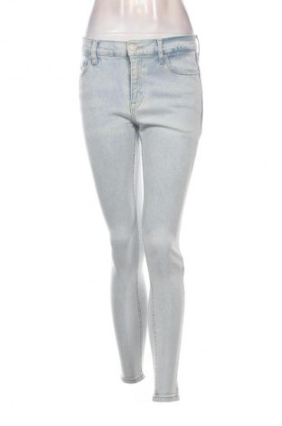 Дамски дънки Tommy Jeans, Размер M, Цвят Син, Цена 184,99 лв.