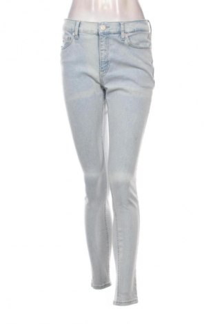 Damskie jeansy Tommy Jeans, Rozmiar M, Kolor Niebieski, Cena 599,99 zł