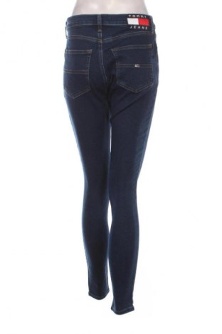 Dámske džínsy  Tommy Jeans, Veľkosť M, Farba Modrá, Cena  59,95 €