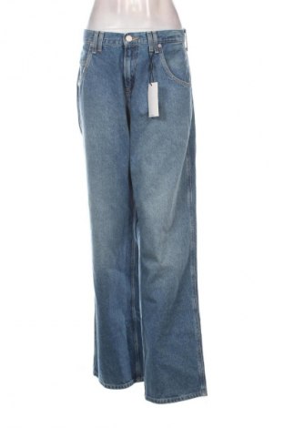 Γυναικείο Τζίν Tommy Jeans, Μέγεθος L, Χρώμα Μπλέ, Τιμή 117,99 €