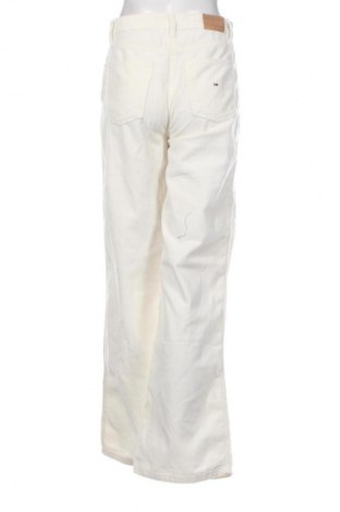 Női kordbársony nadrág Tommy Jeans, Méret S, Szín Fehér, Ár 18 829 Ft