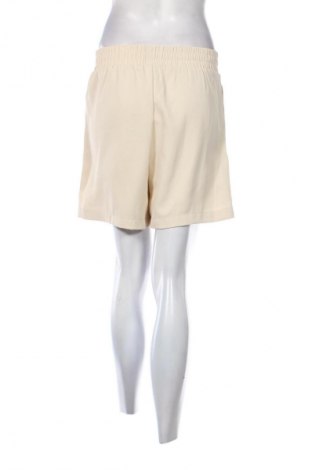Damen Shorts DAZY, Größe M, Farbe Ecru, Preis € 3,99