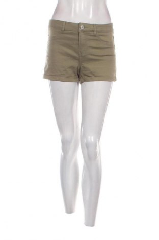 Damen Shorts H&M Divided, Größe S, Farbe Grün, Preis € 2,99