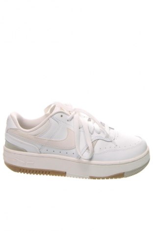 Γυναικεία παπούτσια Nike, Μέγεθος 38, Χρώμα Λευκό, Τιμή 45,52 €