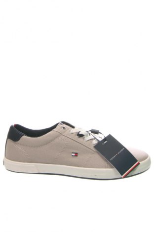 Férfi cipők
 Tommy Hilfiger, Méret 40, Szín Bézs, Ár 46 279 Ft