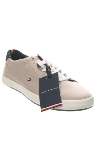 Férfi cipők
 Tommy Hilfiger, Méret 40, Szín Bézs, Ár 46 279 Ft