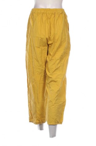 Pantaloni de femei Unbranded, Mărime M, Culoare Galben, Preț 66,99 Lei