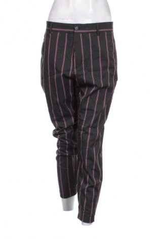 Damenhose Bershka, Größe M, Farbe Mehrfarbig, Preis 3,99 €