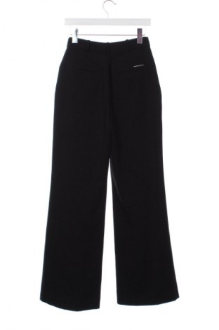 Γυναικείο παντελόνι Calvin Klein, Μέγεθος XS, Χρώμα Μαύρο, Τιμή 149,99 €