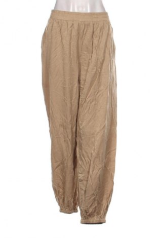 Pantaloni de femei Culture, Mărime M, Culoare Bej, Preț 133,99 Lei