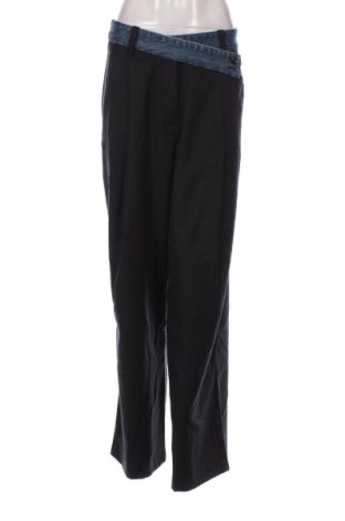 Pantaloni de femei Desigual, Mărime XL, Culoare Multicolor, Preț 457,99 Lei