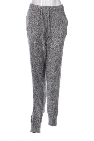 Pantaloni de femei H&M, Mărime M, Culoare Multicolor, Preț 47,99 Lei