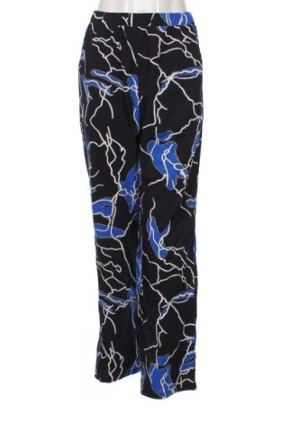 Pantaloni de femei SHEIN, Mărime S, Culoare Multicolor, Preț 66,99 Lei