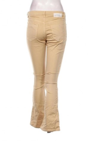 Damenhose Sexy Woman, Größe M, Farbe Beige, Preis € 4,99