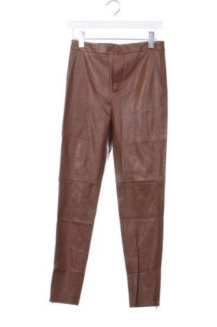 Pantaloni de femei Zara, Mărime S, Culoare Maro, Preț 68,88 Lei
