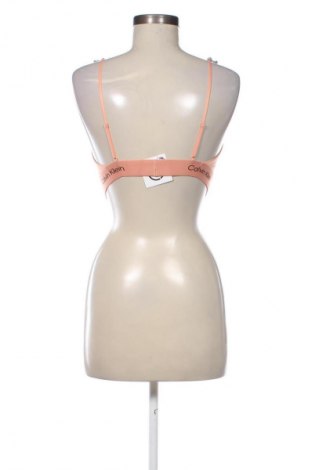 Damski top Calvin Klein, Rozmiar M, Kolor Różowy, Cena 514,99 zł