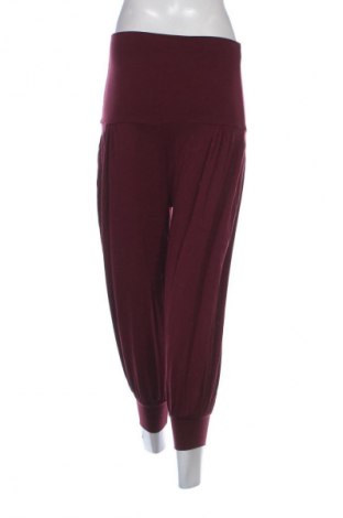 Damen Sporthose Amisu, Größe M, Farbe Rot, Preis € 15,00