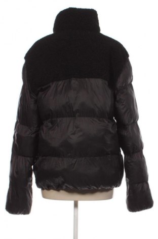 Γυναικείο μπουφάν Calvin Klein Jeans, Μέγεθος L, Χρώμα Μαύρο, Τιμή 144,99 €