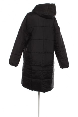 Damenjacke Nike, Größe L, Farbe Schwarz, Preis 80,99 €