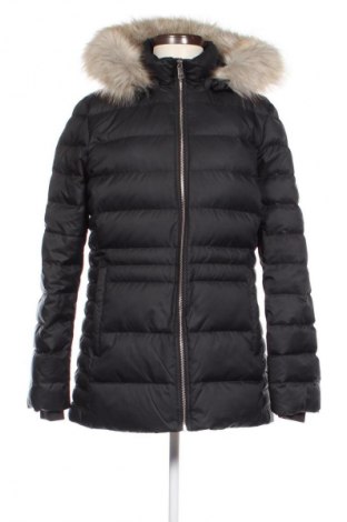 Дамско яке Tommy Hilfiger, Размер XL, Цвят Черен, Цена 419,99 лв.