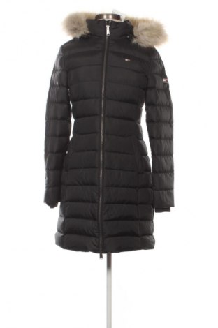 Дамско яке Tommy Jeans, Размер S, Цвят Черен, Цена 259,99 лв.