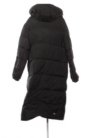 Dámska bunda  Tommy Jeans, Veľkosť XXL, Farba Čierna, Cena  224,95 €