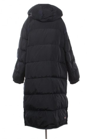 Дамско яке Tommy Jeans, Размер 5XL, Цвят Син, Цена 384,99 лв.