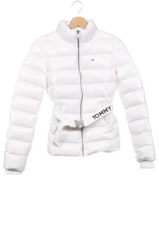 Дамско яке Tommy Jeans, Размер XS, Цвят Бял, Цена 349,99 лв.