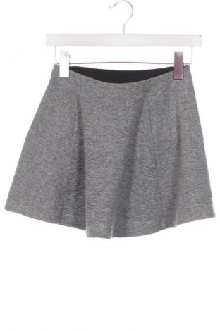 Kinderrock C&A, Größe 9-10y/ 140-146 cm, Farbe Grau, Preis € 1,99