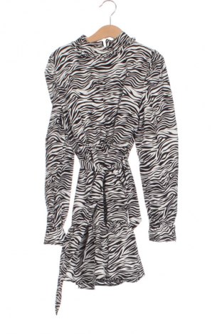 Kinderkleid Terranova, Größe 9-10y/ 140-146 cm, Farbe Mehrfarbig, Preis € 1,99