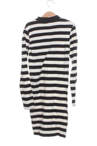 Kinderkleid WE, Größe 10-11y/ 146-152 cm, Farbe Mehrfarbig, Preis € 1,99