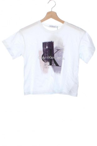 Детска тениска Calvin Klein Jeans, Размер 8-9y/ 134-140 см, Цвят Бял, Цена 34,99 лв.