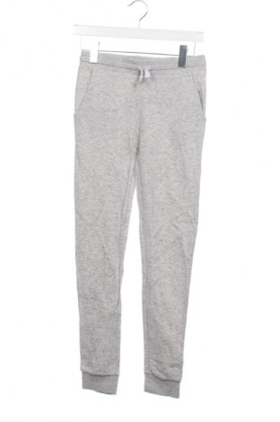 Dětské tepláky H&M, Velikost 11-12y/ 152-158 cm, Barva Šedá, Cena  409,00 Kč