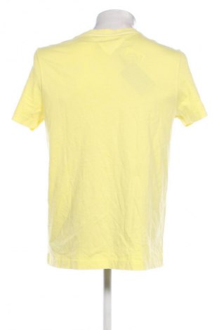 Pánské tričko  Tommy Hilfiger, Velikost L, Barva Žlutá, Cena  909,00 Kč