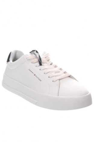 Férfi cipők
 Tommy Hilfiger, Méret 42, Szín Fehér, Ár 54 599 Ft