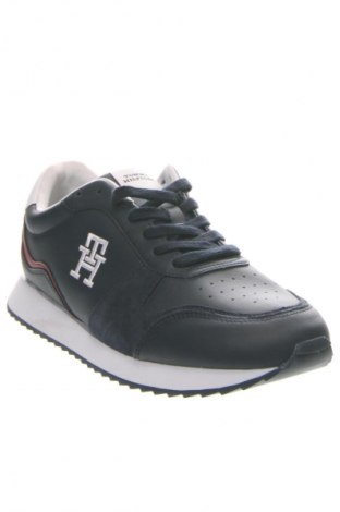 Férfi cipők
 Tommy Hilfiger, Méret 43, Szín Kék, Ár 58 089 Ft