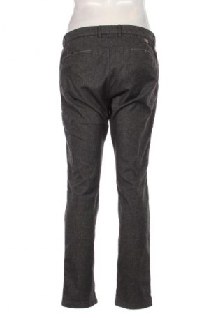 Herrenhose Bugatti, Größe M, Farbe Mehrfarbig, Preis 8,99 €