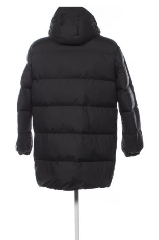 Geacă de bărbati Tommy Jeans, Mărime L, Culoare Negru, Preț 979,99 Lei