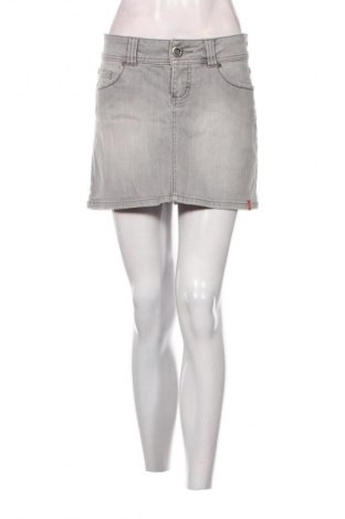 Пола Edc By Esprit, Размер M, Цвят Сив, Цена 9,99 лв.