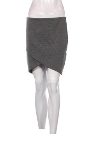 Sukně Gina Tricot, Velikost L, Barva Šedá, Cena  79,00 Kč
