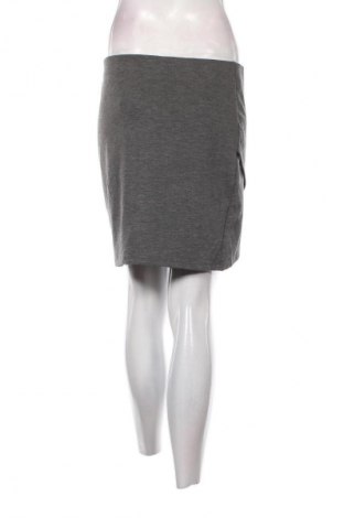 Sukně Gina Tricot, Velikost L, Barva Šedá, Cena  79,00 Kč
