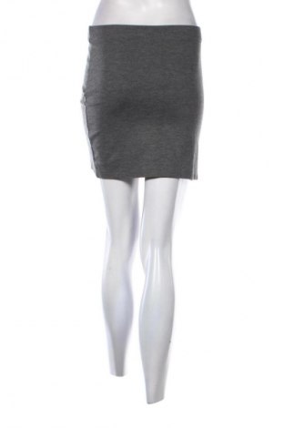 Sukně Gina Tricot, Velikost S, Barva Šedá, Cena  59,00 Kč